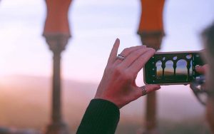 Lee más sobre el artículo Usa internet para sacar más partido a las fotos de tus viajes